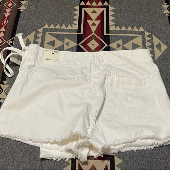 WE THE FREE EMMY SKORT SIZE 14 - Picture 11 of 11